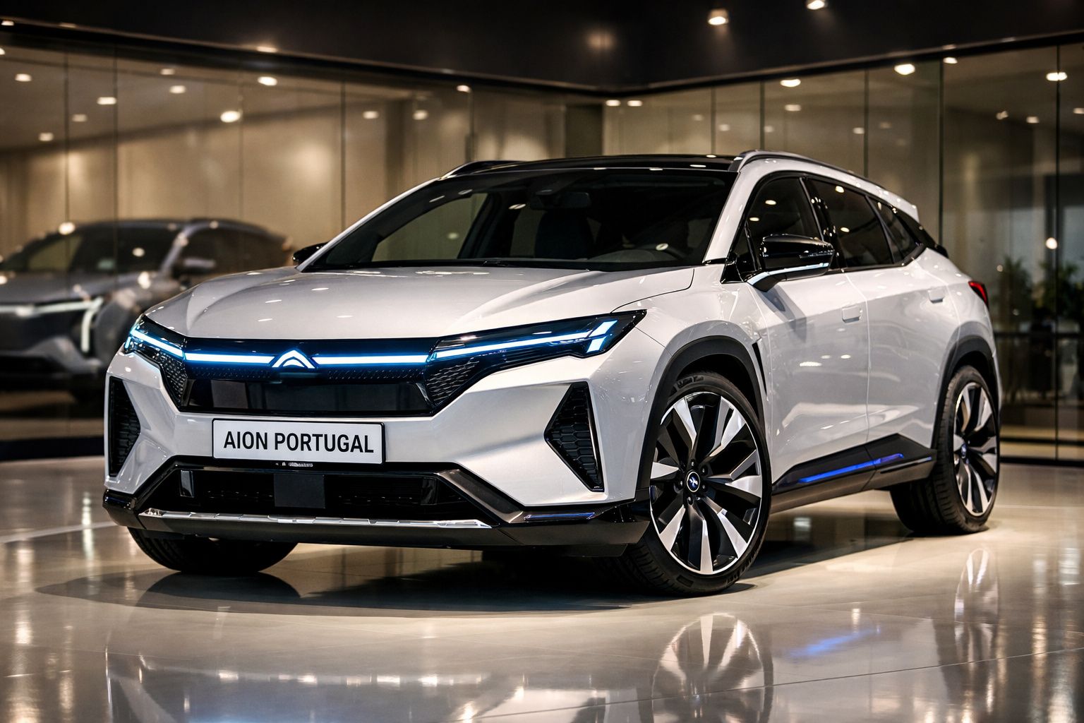 Carro elétrico branco Aion com design futurista, em exposição numa sala com chão brilhante.