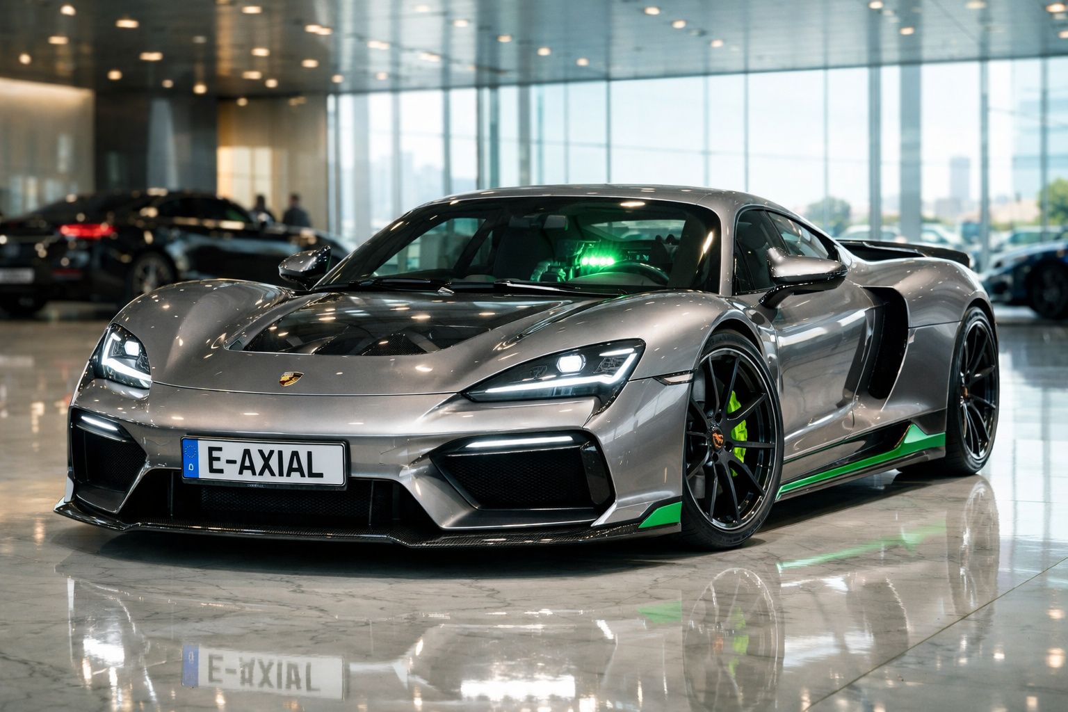 Carro desportivo Porsche prateado com detalhes verdes num showroom iluminado e reflete no chão polido.