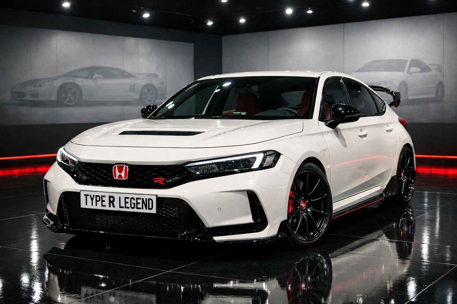 Carro desportivo branco Honda Type R Legend estacionado em piso preto brilhante com fundo escuro e luzes vermelhas.